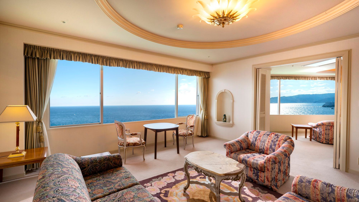 180度オーシャンビューのラウンジがおしゃれ♡海を眺めながらうっとり4003118