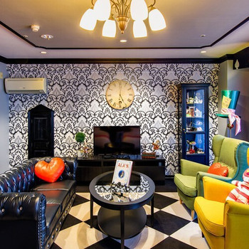 まるで不思議の国に迷い込んだみたい！アリスルーム3696541