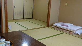 和室10畳 共用バスルーム