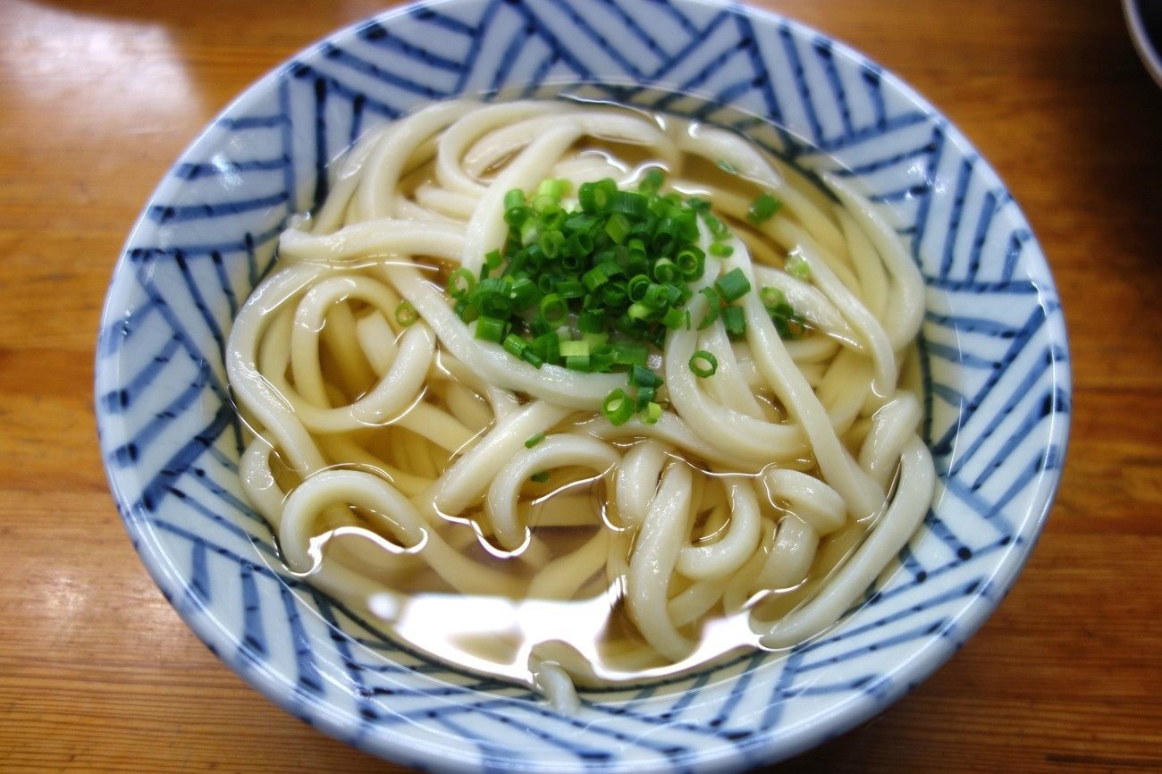 「さか枝」料理 696482 ［2014/10］かけうどん小(180円)