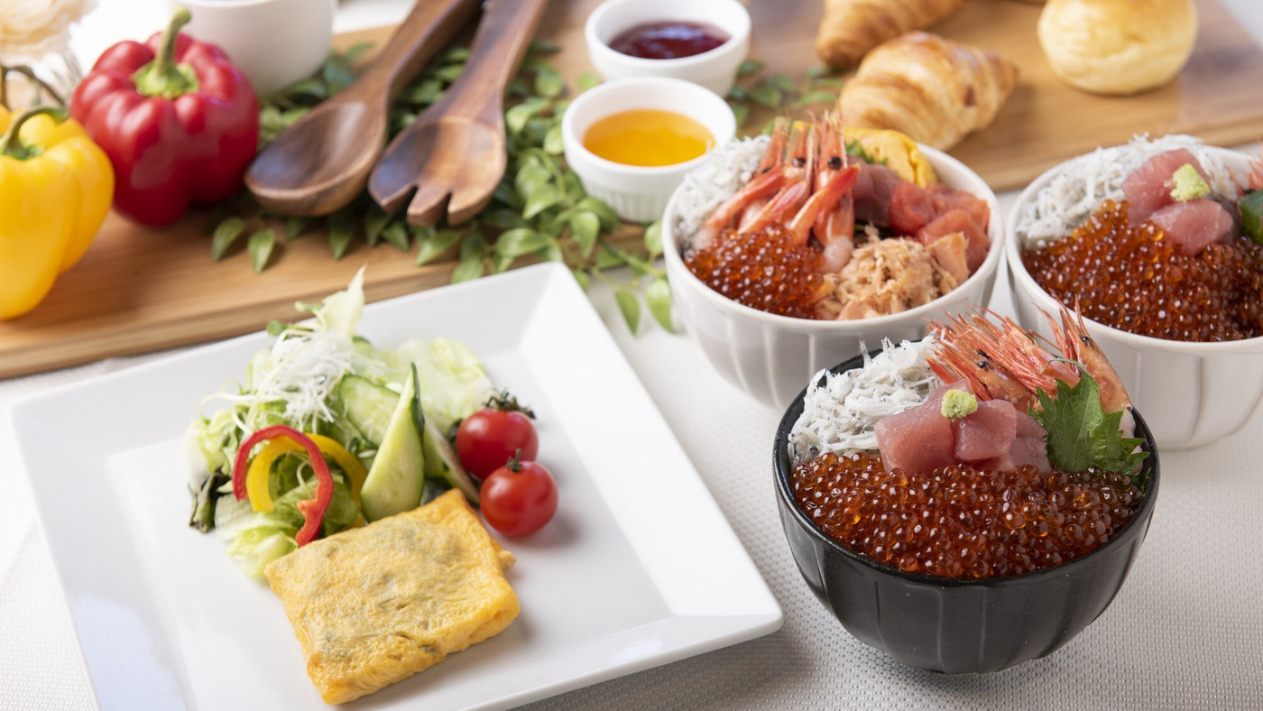 景勝地を眺めながら三陸の恵みをいただく朝食4021496