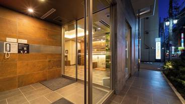 内部エントランス / 2