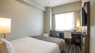 ベーシック ダブルルーム ダブルベッド 1 台 禁煙