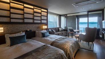 温泉露天風呂付コーナーテラスルーム / 3