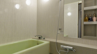 和室 (10畳+広縁)