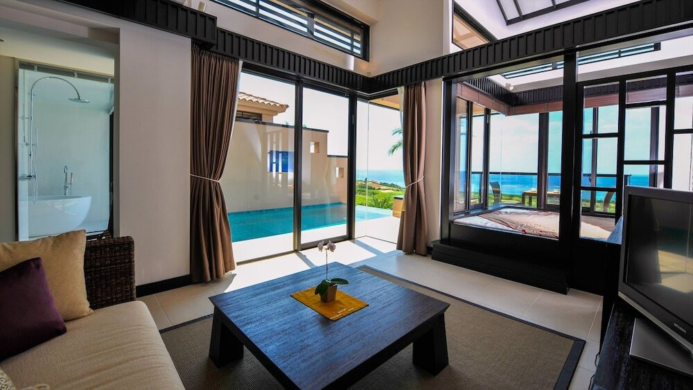 広大な敷地でアクティビティや温泉が楽しめるリゾートホテル4757107