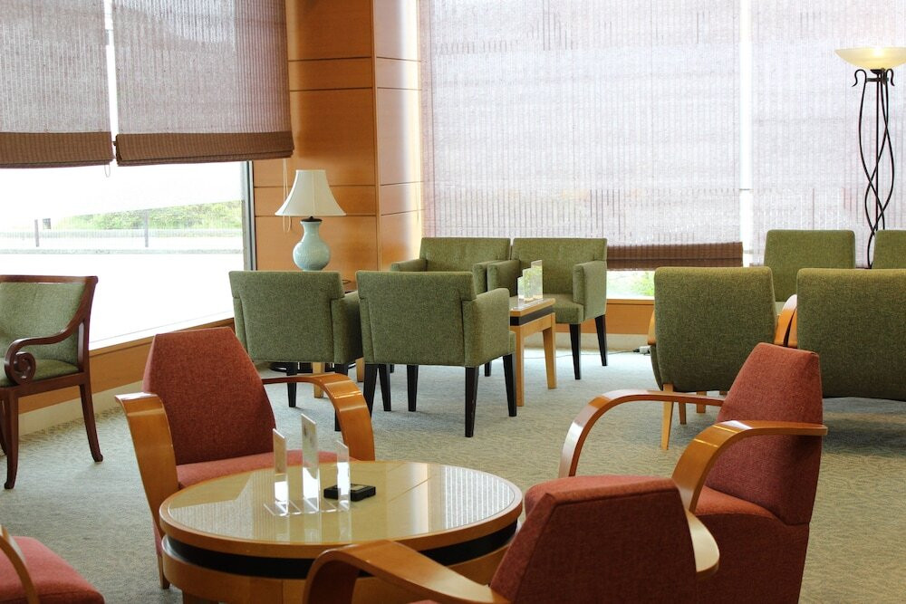 ロビーラウンジ