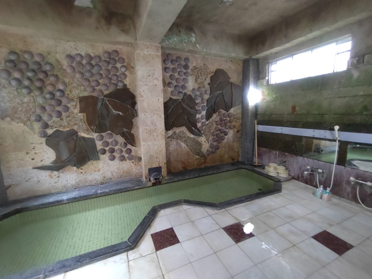 源泉かけ流しのお風呂と、コスパ良好な山形グルメの宿3514806