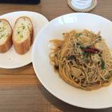 カフェ ウェンズデー（カフェウェンズデー）