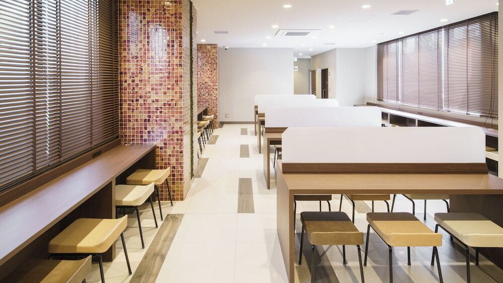 ロビーラウンジ