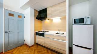 Helsinki - Scandinavian Modern - A, Non Smoking