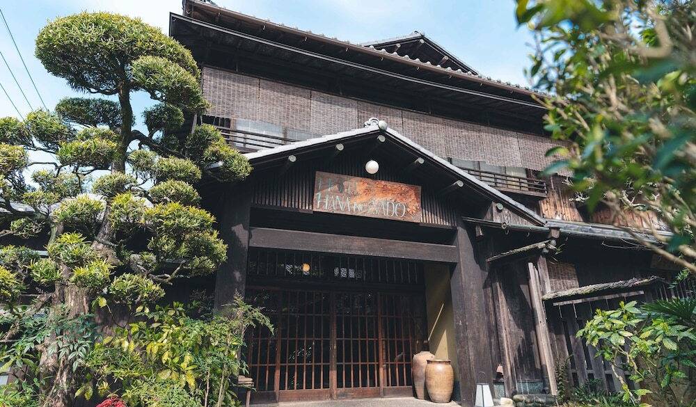懐かしさに癒される
レトロな宿に到着 / 1