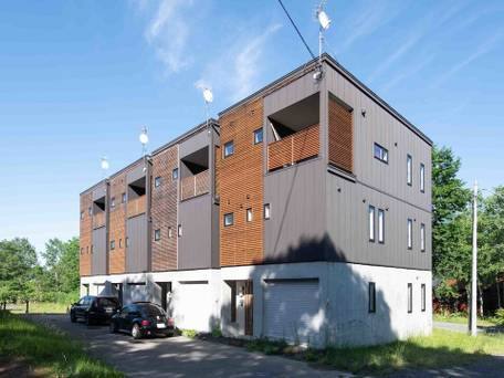 ホリデーニセコ ハリースローリーA / 2