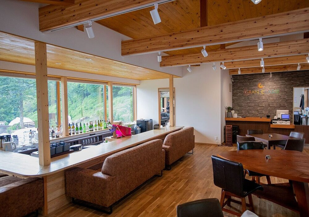 ロビーラウンジ