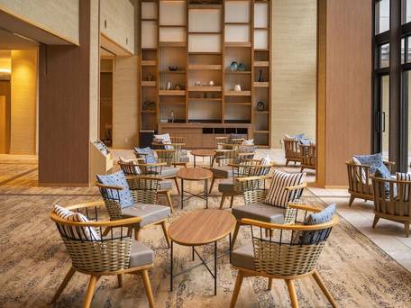 亀の井ホテル 鴨川 / 2