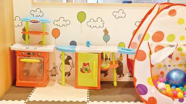 子供用の遊び場 - 屋内 / 19