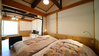 [山法師の間] 山荘風 源泉かけ流し半露天風呂付き 禁煙