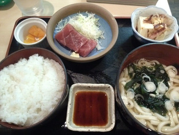 「勝太鼓」料理 980108 まぐろ刺身定食