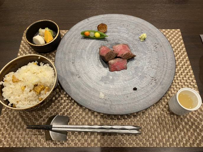夕食 料理一例② / 2