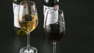 食事・飲み物 / 3