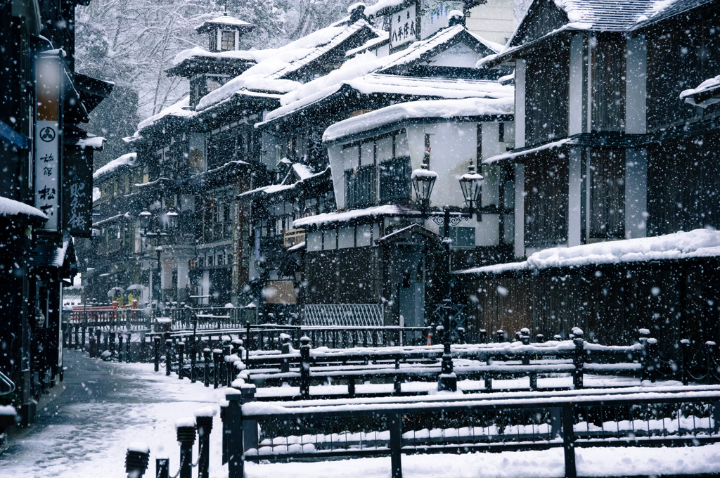 旅情をそそる冬の絶景960901