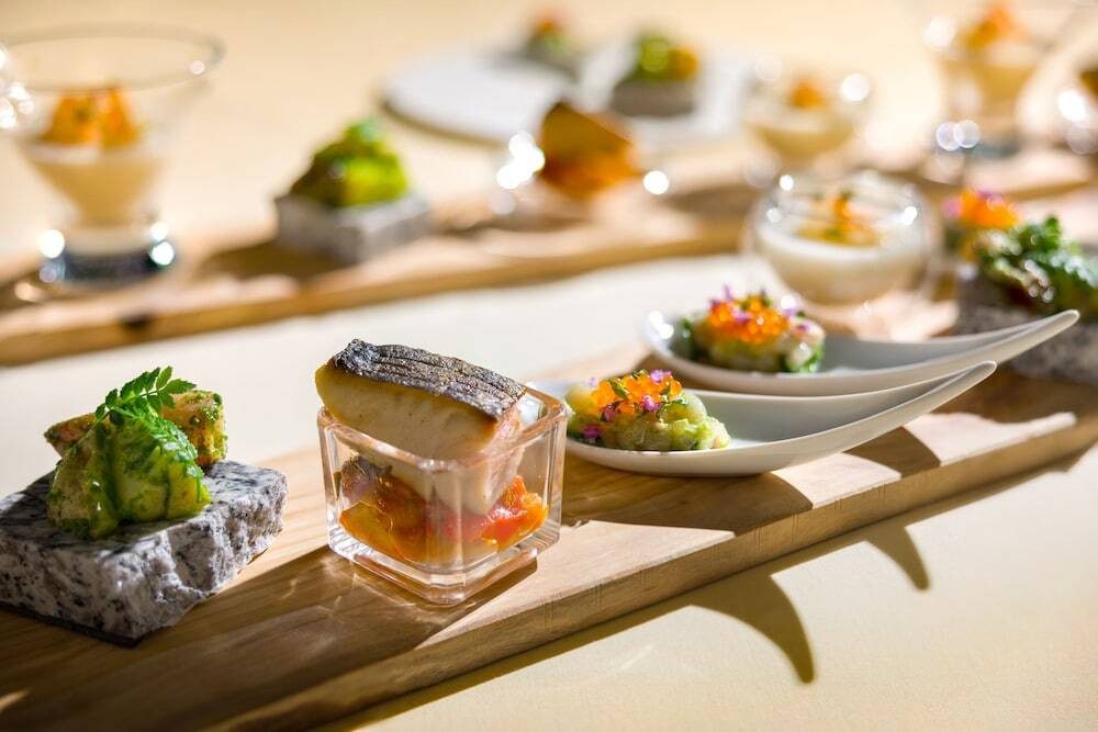 幸せが詰まったシェフ自慢のスペシャリテ4020405