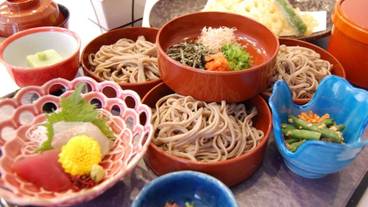 食事・飲み物 / 1