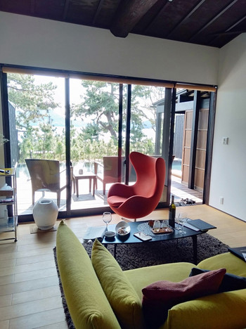 全7室がオーシャンビューで2種の温泉、プール付きの高級リゾート3925591