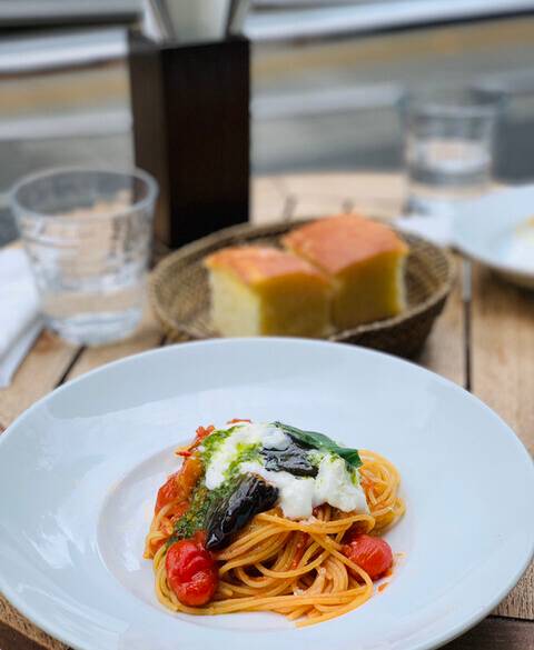 お洒落な外観が目を惹く
ときめく銀座のイタリアン / 3