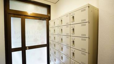 内部エントランス / 1