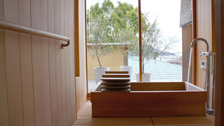 スイート ガーデンビュー 抱月 (禁煙)