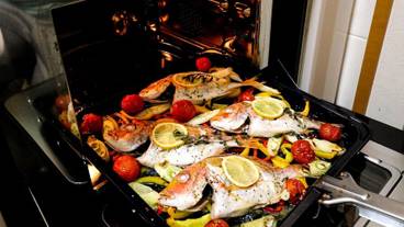 食事・飲み物 / 7