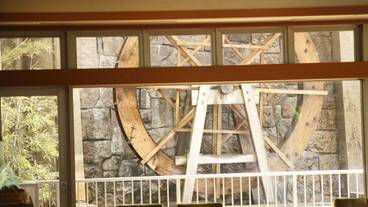 ロビーラウンジ / 3