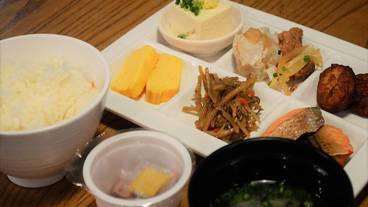 朝食ビュッフェ / 2