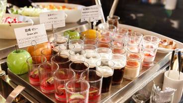 朝食ビュッフェ / 16