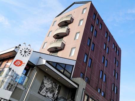 アーク ライフスタイルスペース＆ホテル（旧：ホテルアークビジネス） / 1