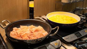 朝食スペース / 10