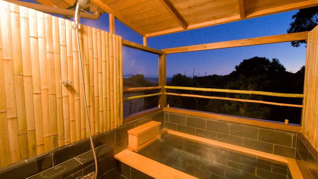 特別室「春しおん」の露天風呂 / 3