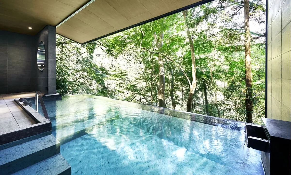 大自然や夜空を間近に感じて。4つの癒しの貸切風呂4020947