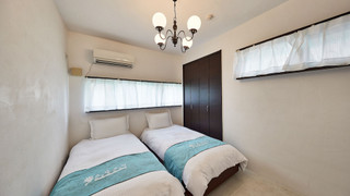 デラックス ビラ 6人部屋