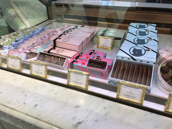 「ラデュレ 新宿店」 メニュー 70645629 