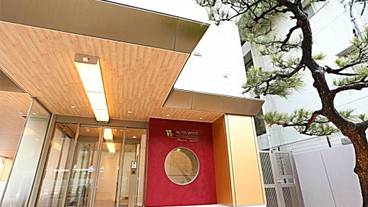 ホテル入口 / 12