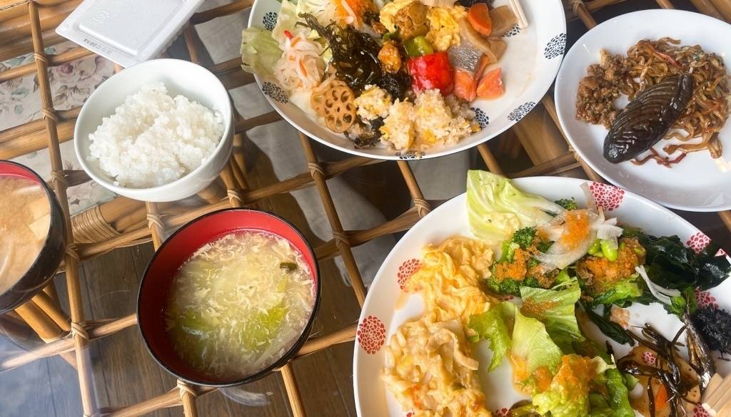 朝食バイキング一例① / 1