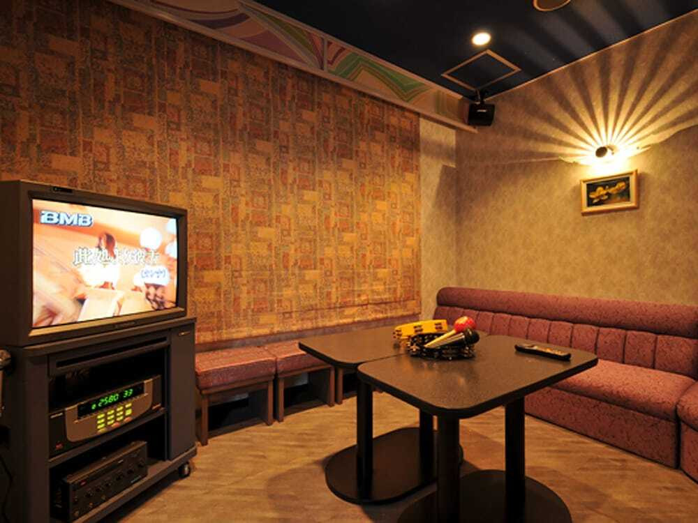 カラオケ ルーム