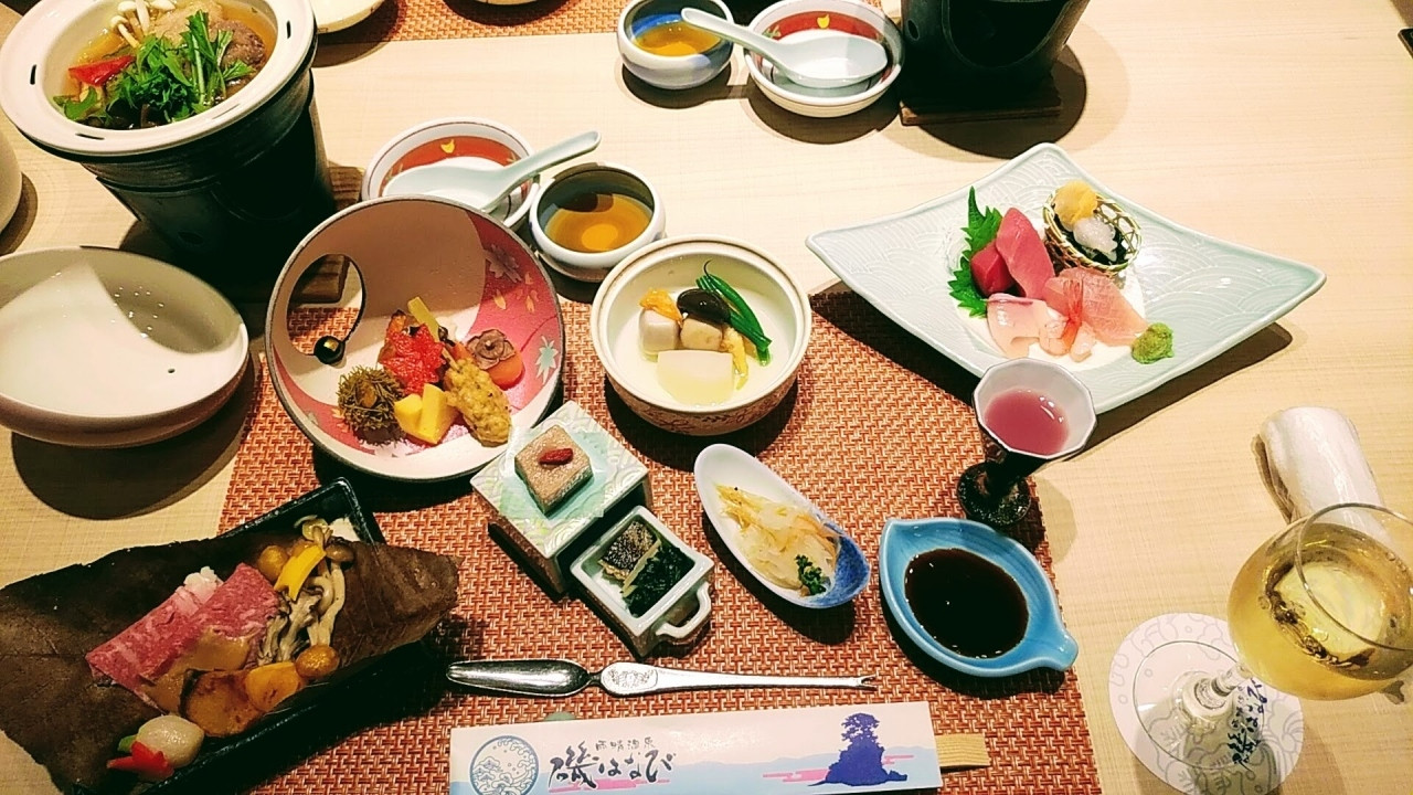 富山湾を一望できる全室オーシャンビューの眺望が魅力3849154