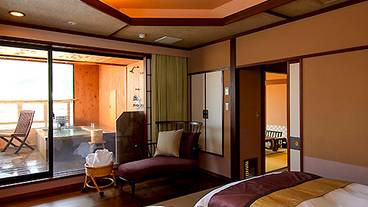 千遊館 露天風呂付き和洋室一例① / 8