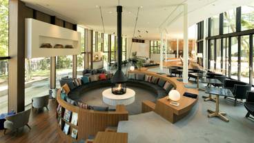 ロビーラウンジ / 1