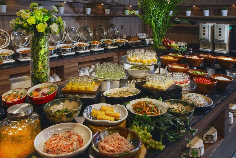 朝食ビュッフェ