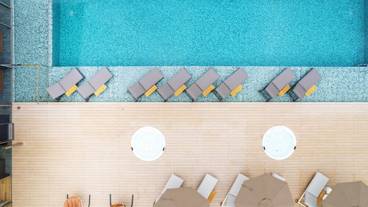 インフィニティ プール / 4