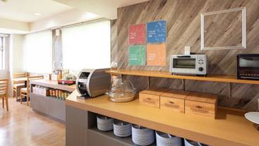 朝食スペース / 4